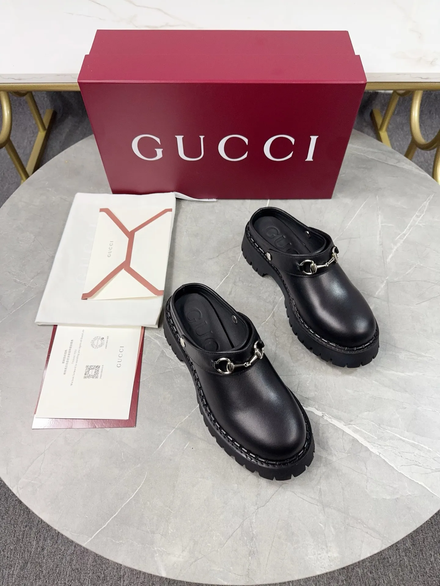 p500🐮🐮Gucci2024 new model, double GG groove thick-soled Loaf platform shoes. The original version is made 1:1. Super beautiful quality, classic model at the counter. ❶Upper: original frosted cowhide ❷Inner lining: water-dyed cowhide ❸Feet: water-dyed cowhide ❹Outsole: ultra-light original sole ❺thick sole heightening: 3.5cn ❻Packing: original packaging ❼Number: Women's 35-42 (41 42 customized, non-returnable) Men's model: 38-46 (45, 46 customized, non-returnable)